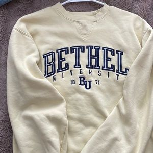 Yellow bethel university crew sweatshirt, size: S, never worn